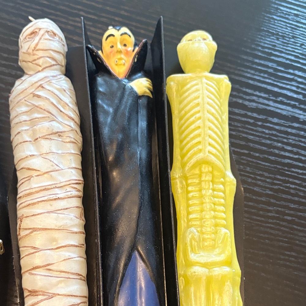Restoration Hardware Ghoulish Spooky-Creepy Tapers Set of Six - Picture 7 of 8